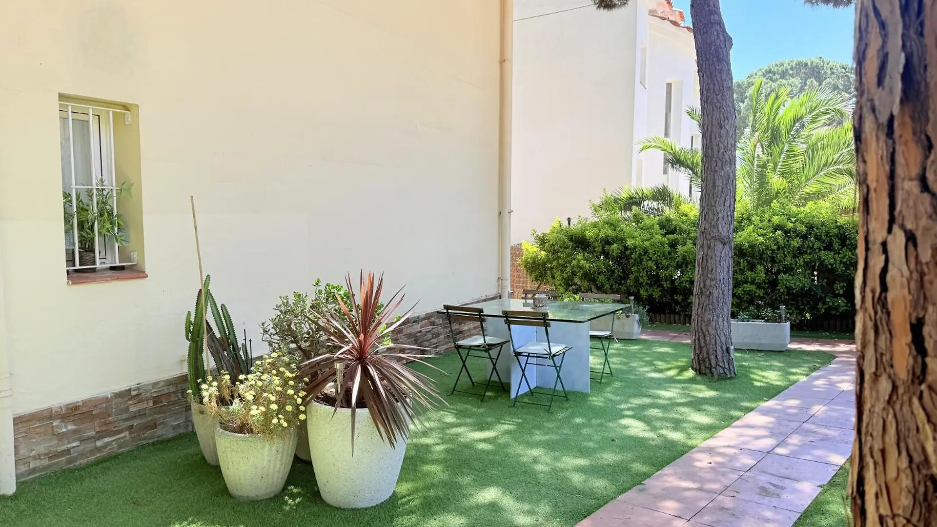 011 Bajo Jardin Platja Daro Apartment Platja d'Aro Spain